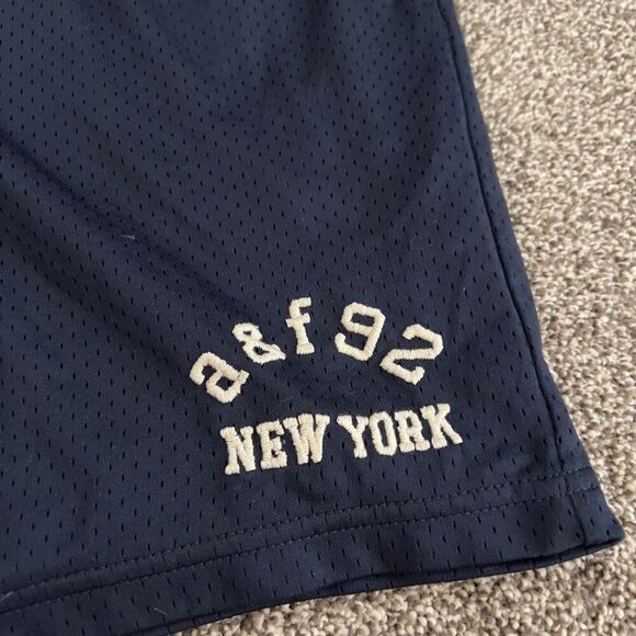 Abercrombie Kids Mesh Shorts size Large - Picture 2 of 6
